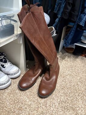 Brown Leather Knee-High Riding Boots